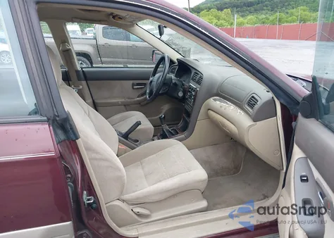 2000 Subaru Outback z USA, uszkodzony, nr VIN 4S3BH6750Y6601505